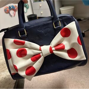 Disney parks Minnie Mouse purse
